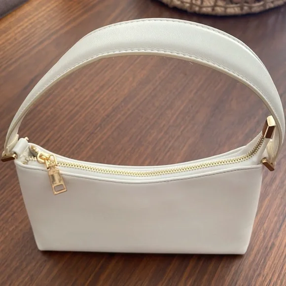 BETTS White HandBag - Picture 2 of 6